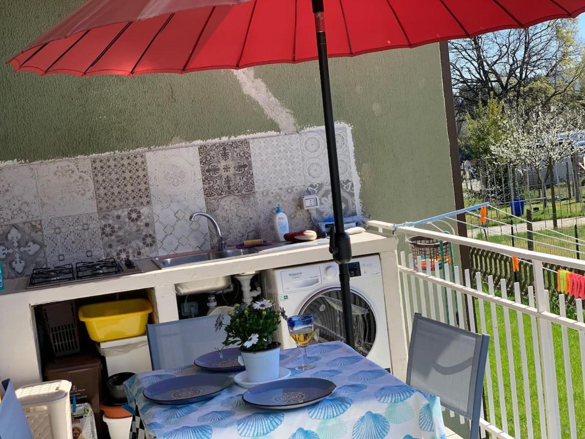 Casa Vacanze Ilaria Apartment Ceparana Bagian luar foto