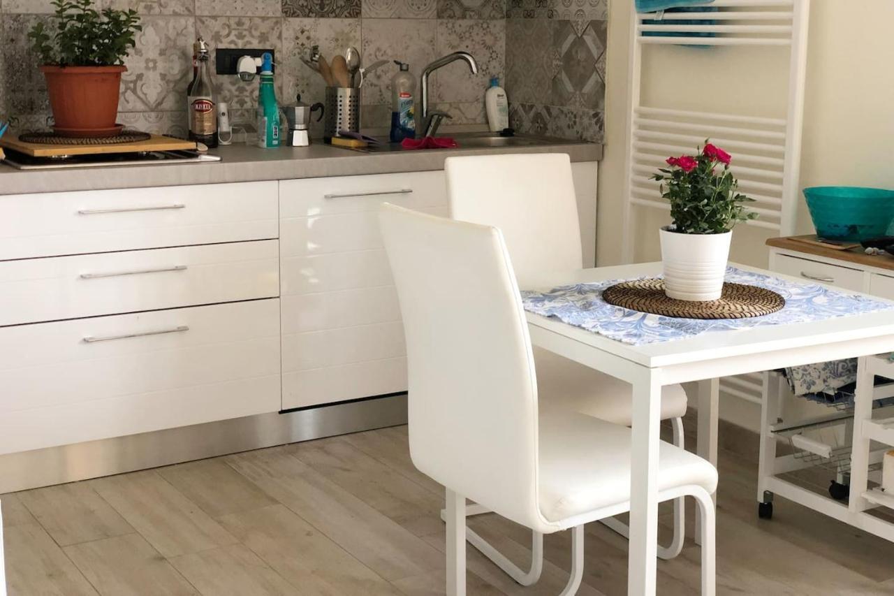 Casa Vacanze Ilaria Apartment Ceparana Bagian luar foto